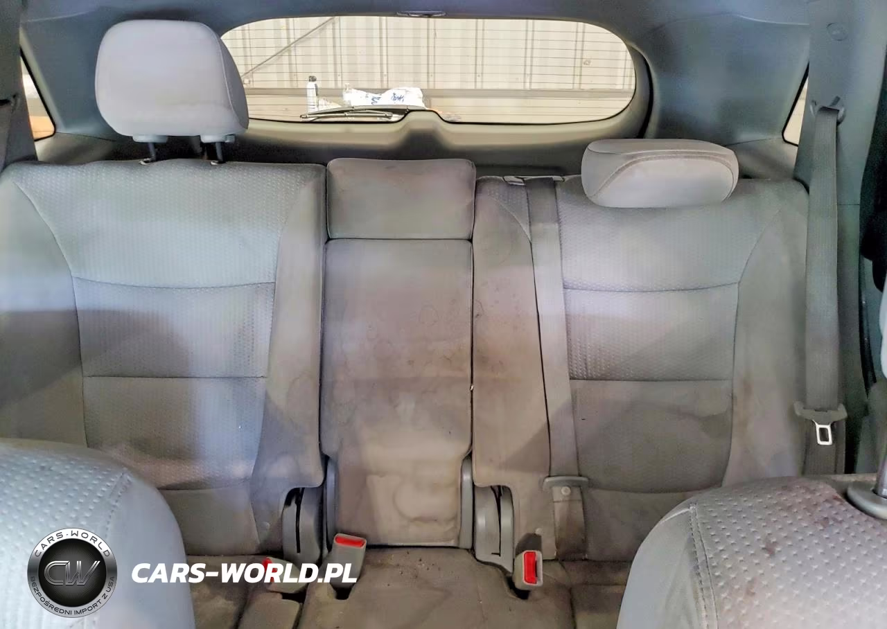 2012 Kia Sorento Lx VIN:5XYKTCA60CG195553 - 10