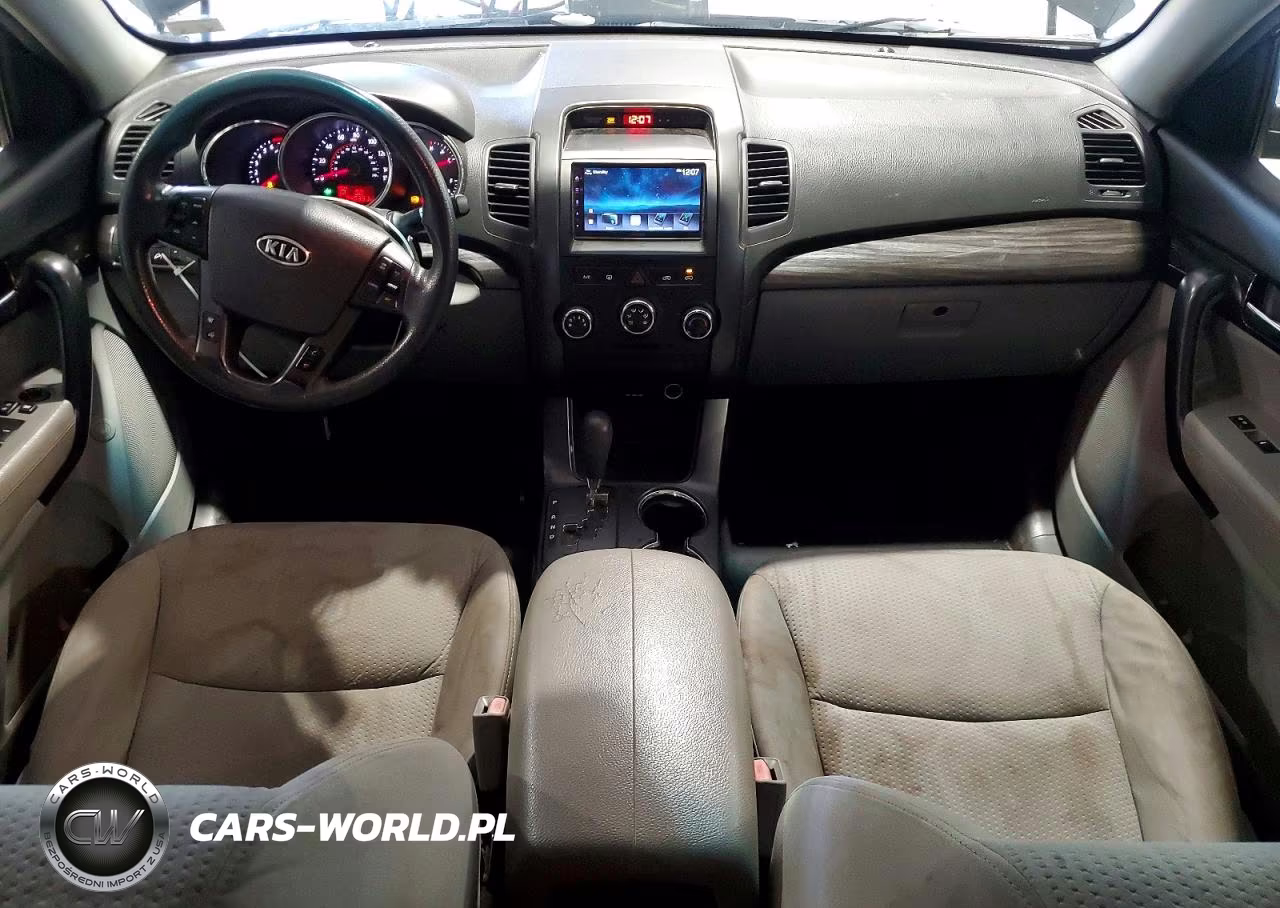 2012 Kia Sorento Lx VIN:5XYKTCA60CG195553 - 8