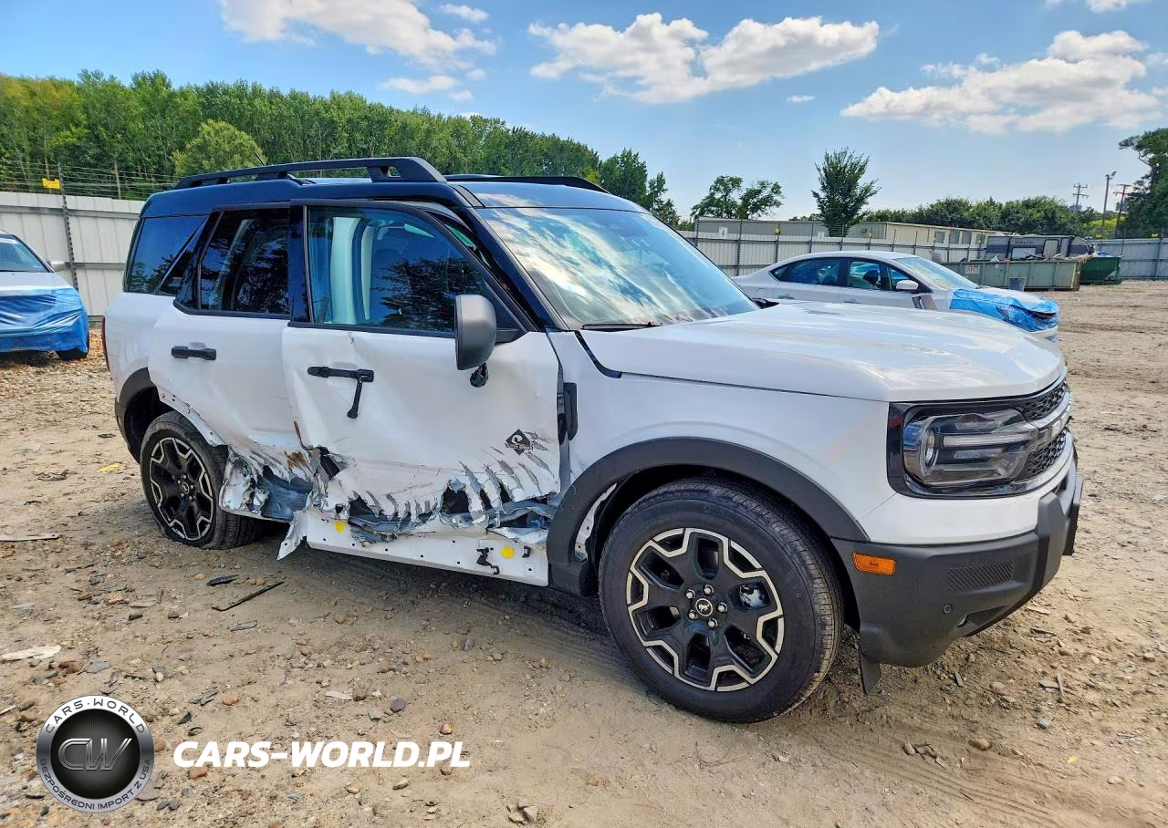 2026 Ford Bronco Sport Outer Banks VIN:3FMCR9CN6TRE52470 - 4