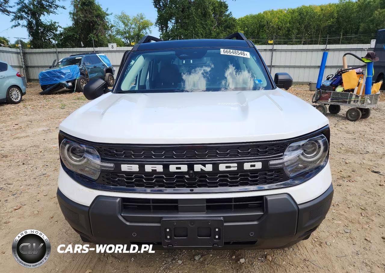 2026 Ford Bronco Sport Outer Banks VIN:3FMCR9CN6TRE52470 - 5
