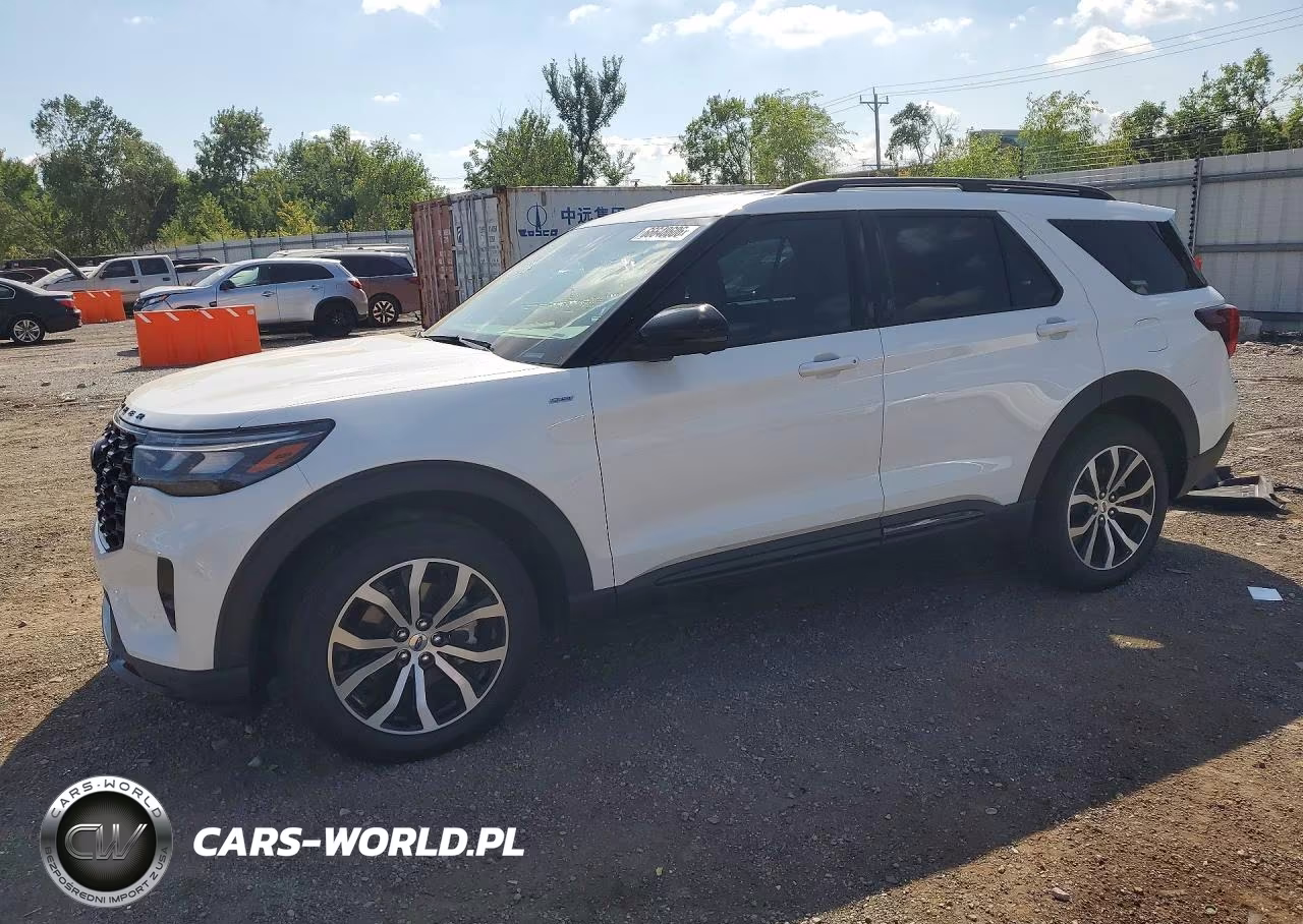 2025 Ford Explorer St-Line