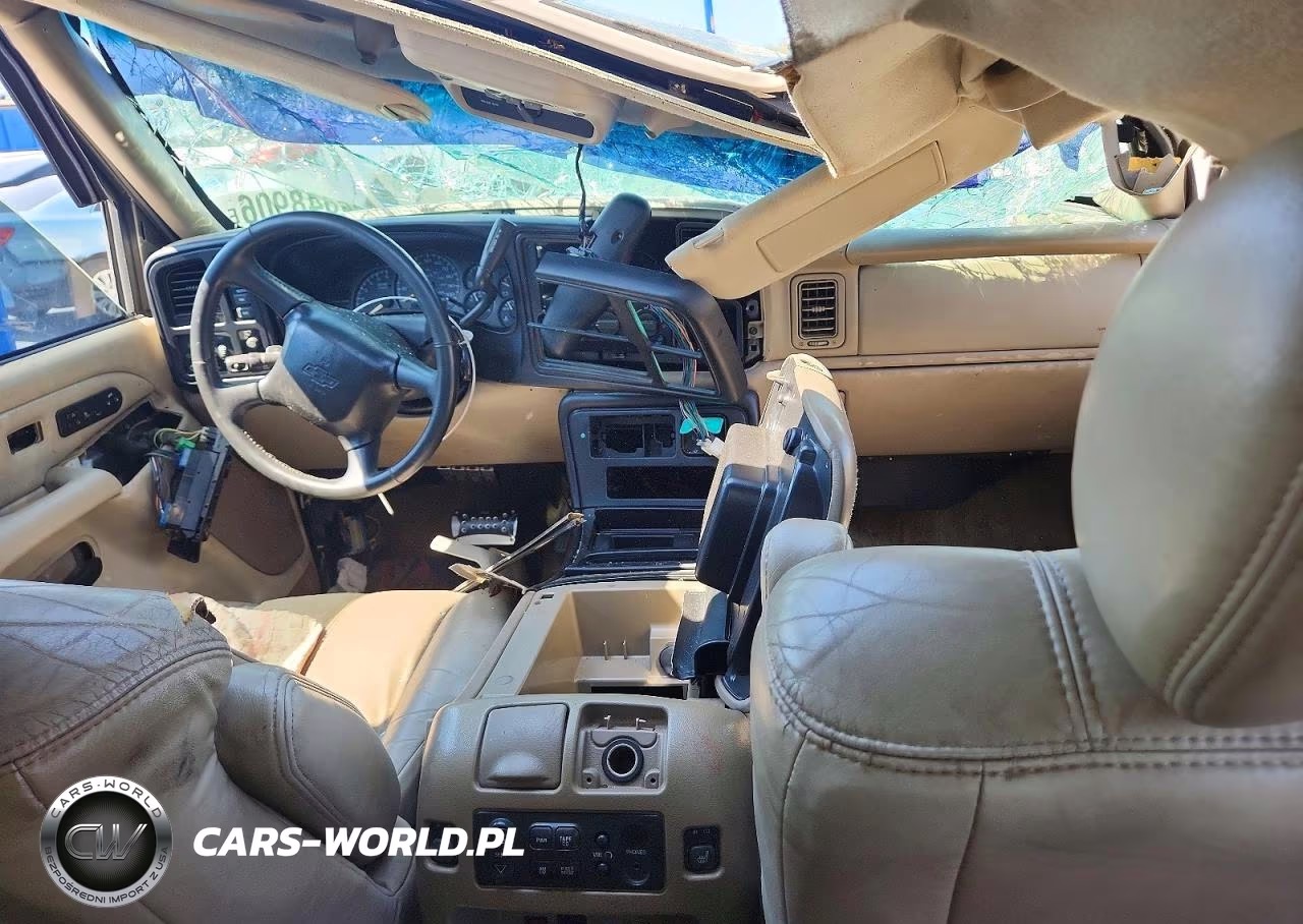 2001 Chevrolet Tahoe K1500 VIN:1GNEK13T21J100373 - 8