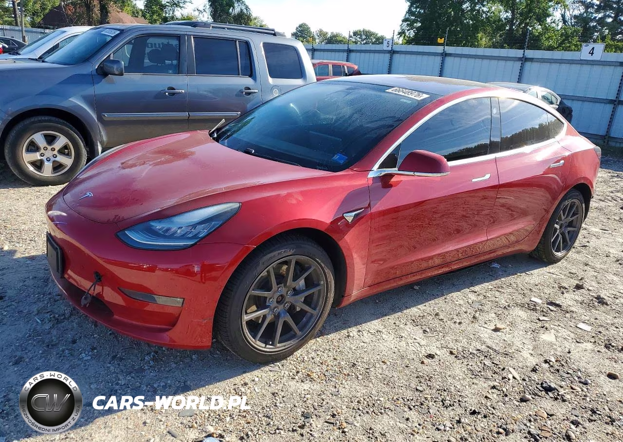 2018 Tesla Model 3 VIN:5YJ3E1EB4JF064317 - 1
