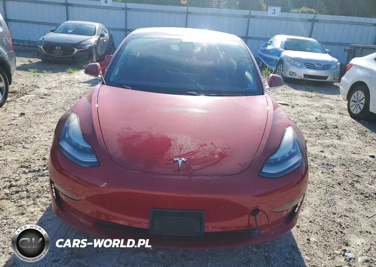 2018 Tesla Model 3 VIN:5YJ3E1EB4JF064317 - 5