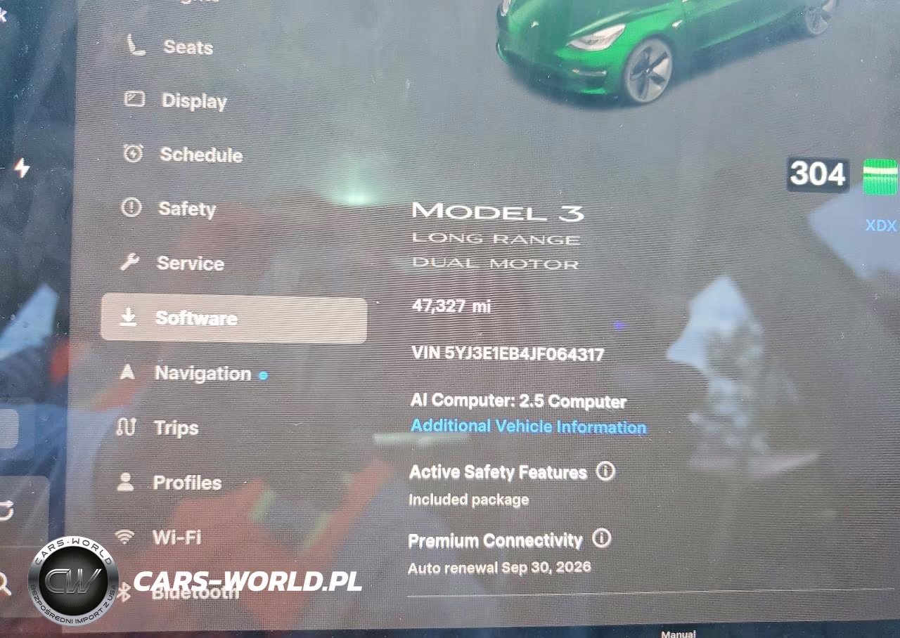 2018 Tesla Model 3 VIN:5YJ3E1EB4JF064317 - 9