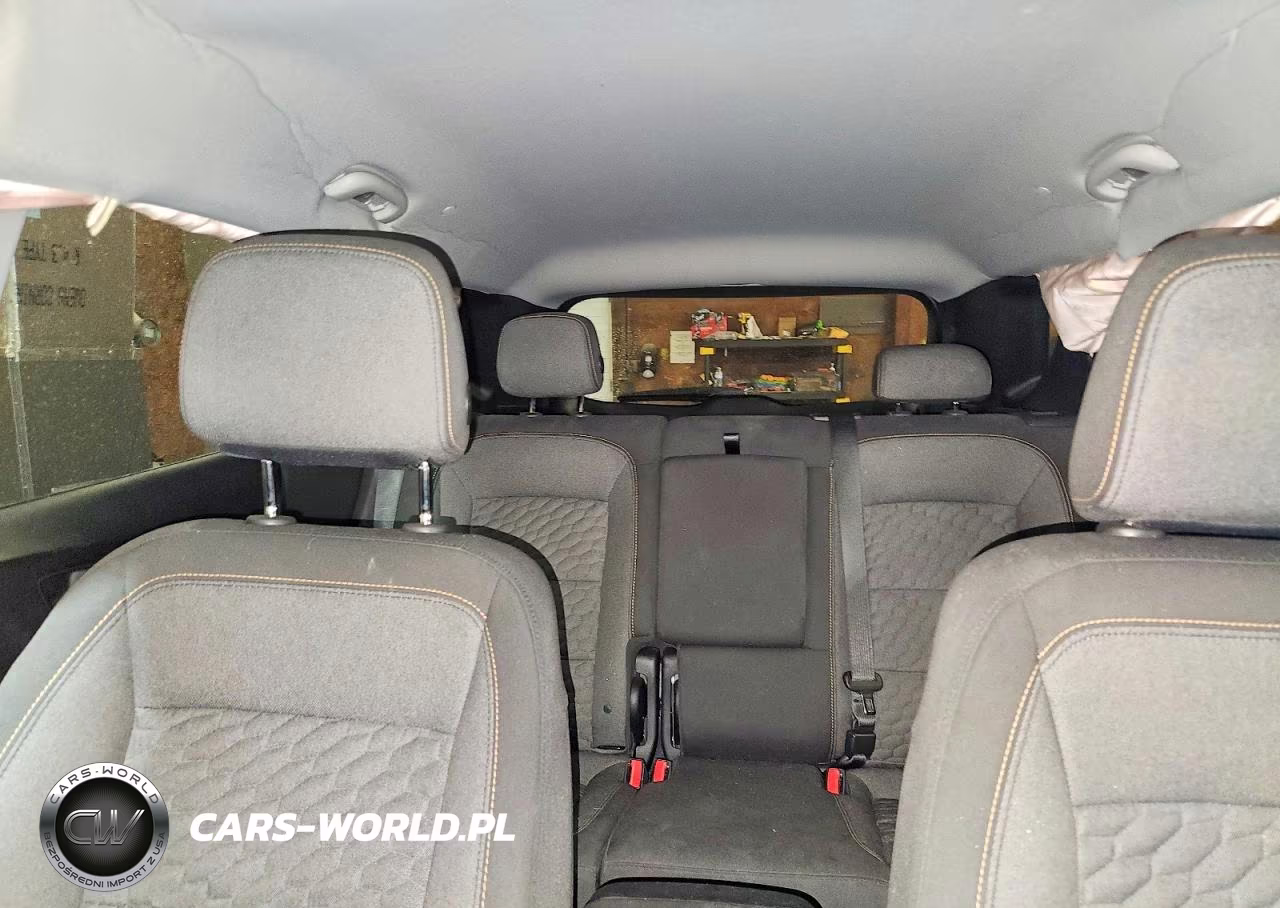 2020 Chevrolet Equinox Lt VIN:2GNAXKEV0L6133196 - 10