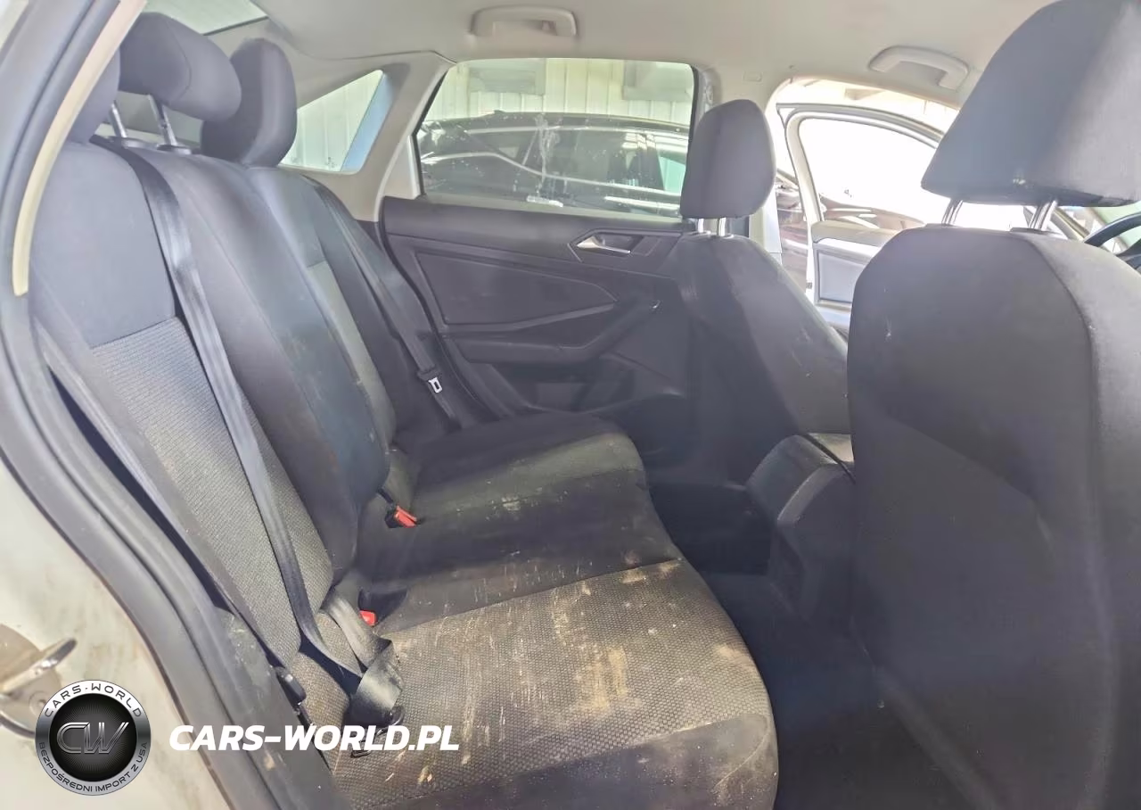 2019 Volkswagen Jetta S VIN:3VWC57BU3KM275267 - 10