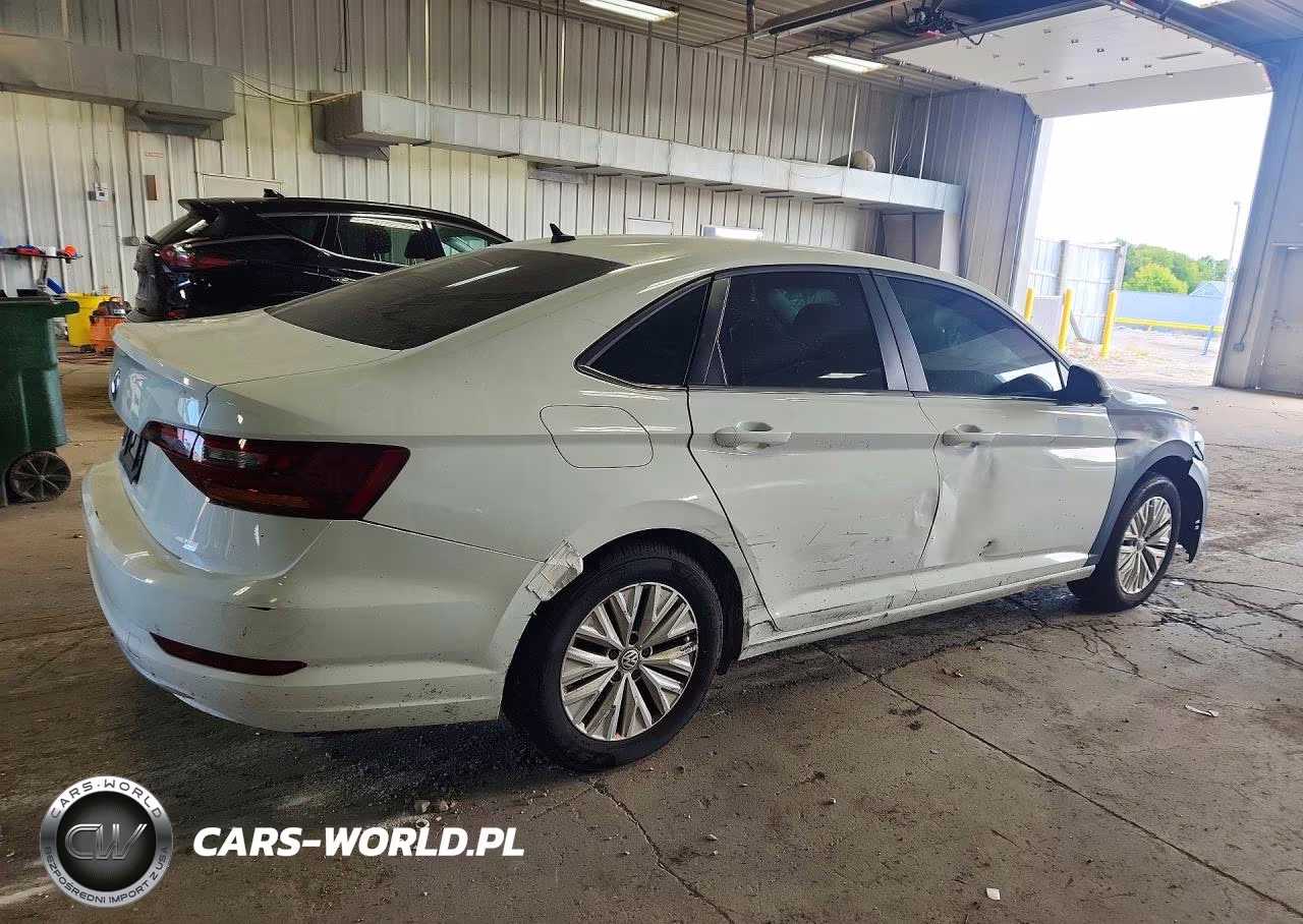 2019 Volkswagen Jetta S VIN:3VWC57BU3KM275267 - 3