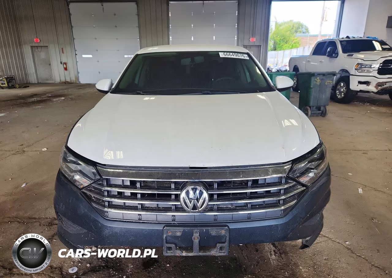 2019 Volkswagen Jetta S VIN:3VWC57BU3KM275267 - 5