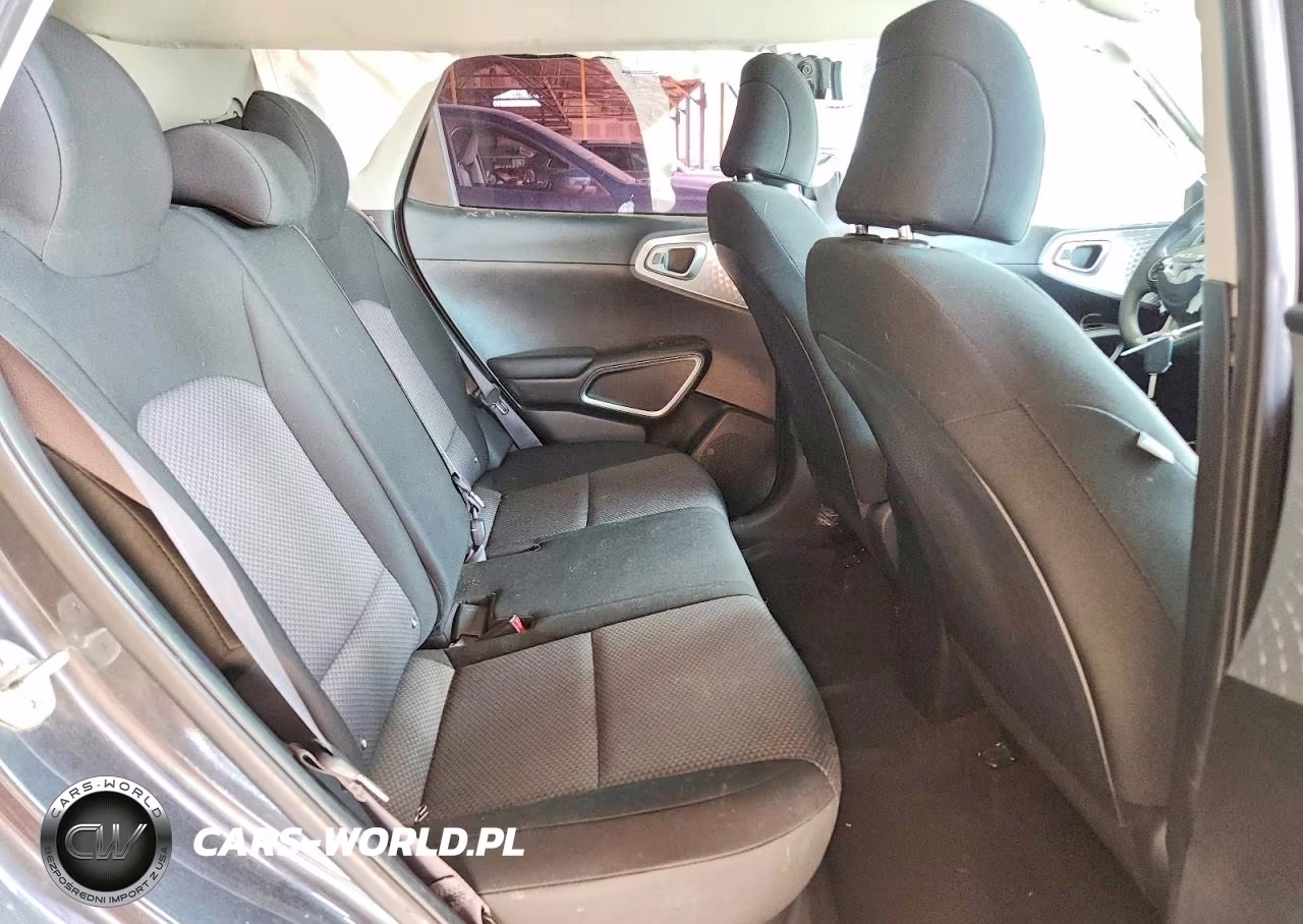 2022 Kia Soul Lx VIN:KNDJ23AU4N7805712 - 10