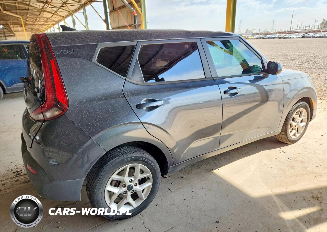 2022 Kia Soul Lx VIN:KNDJ23AU4N7805712 - 3