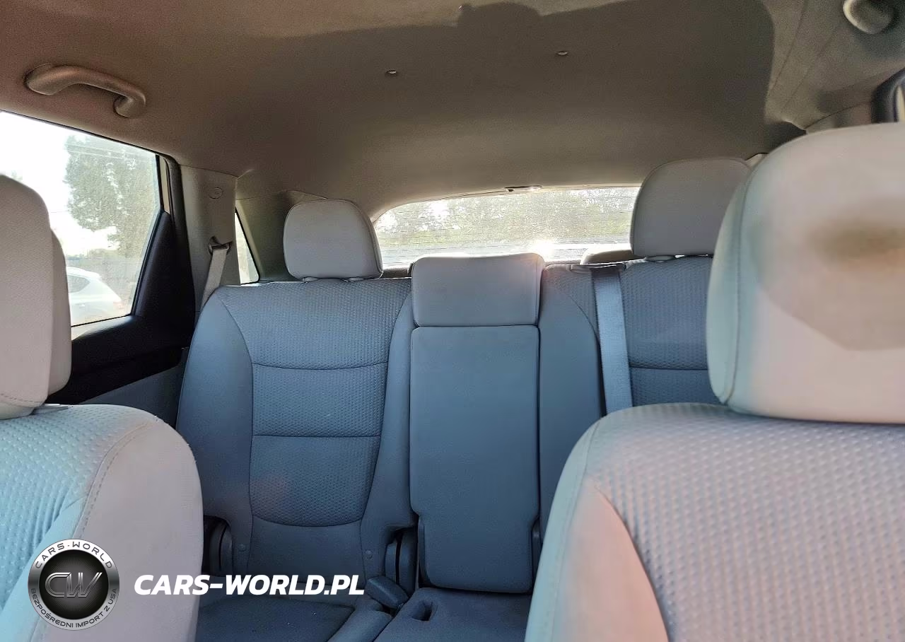 2011 Kia Sorento Lx VIN:5XYKT4A20BG147407 - 10