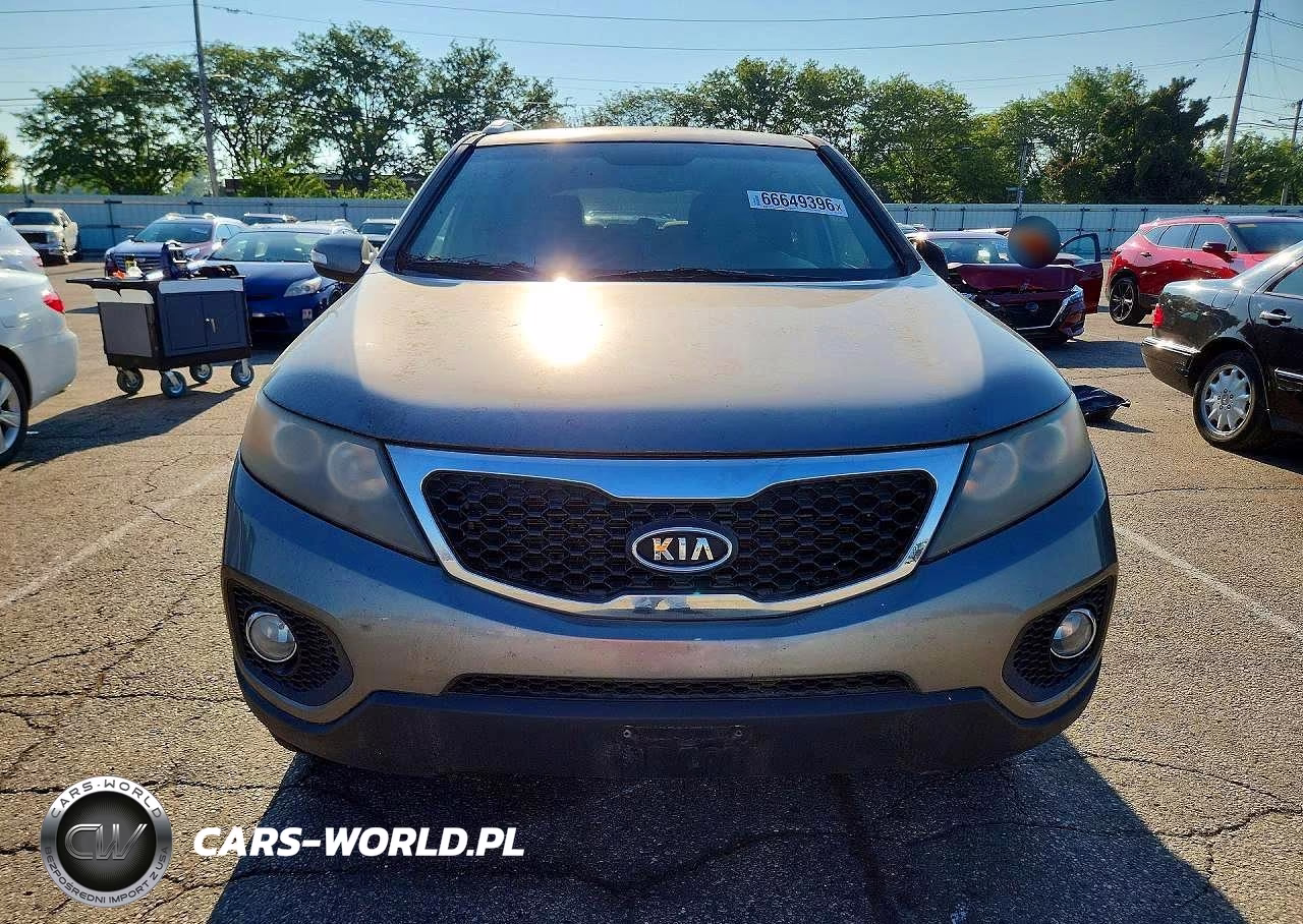 2011 Kia Sorento Lx VIN:5XYKT4A20BG147407 - 5