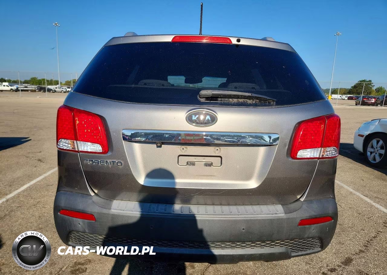 2011 Kia Sorento Lx VIN:5XYKT4A20BG147407 - 6