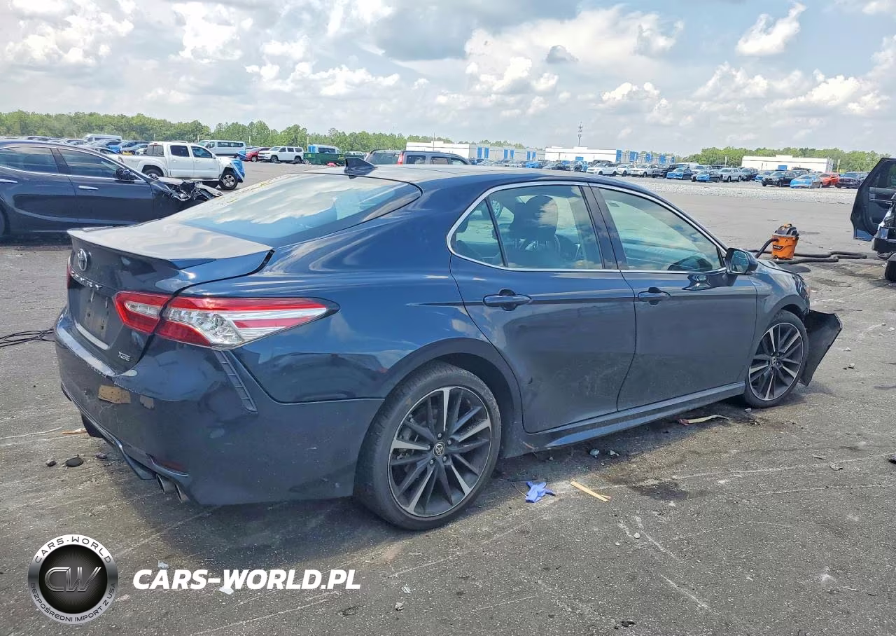 2020 Toyota Camry Xse VIN:4T1K61AKXLU508997 - 3