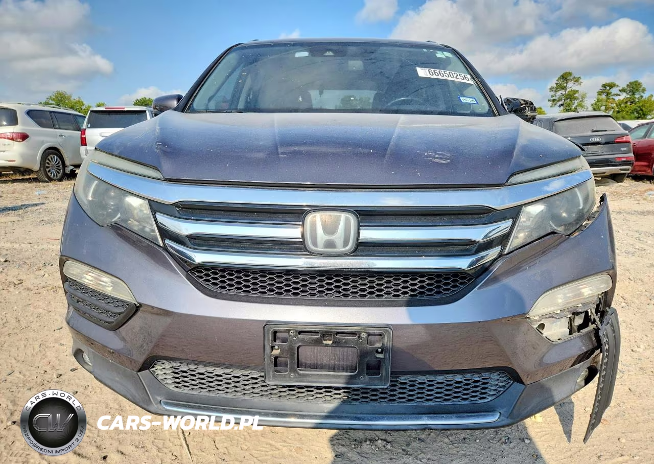 2016 Honda Pilot Touring VIN:5FNYF5H92GB040741 - 5