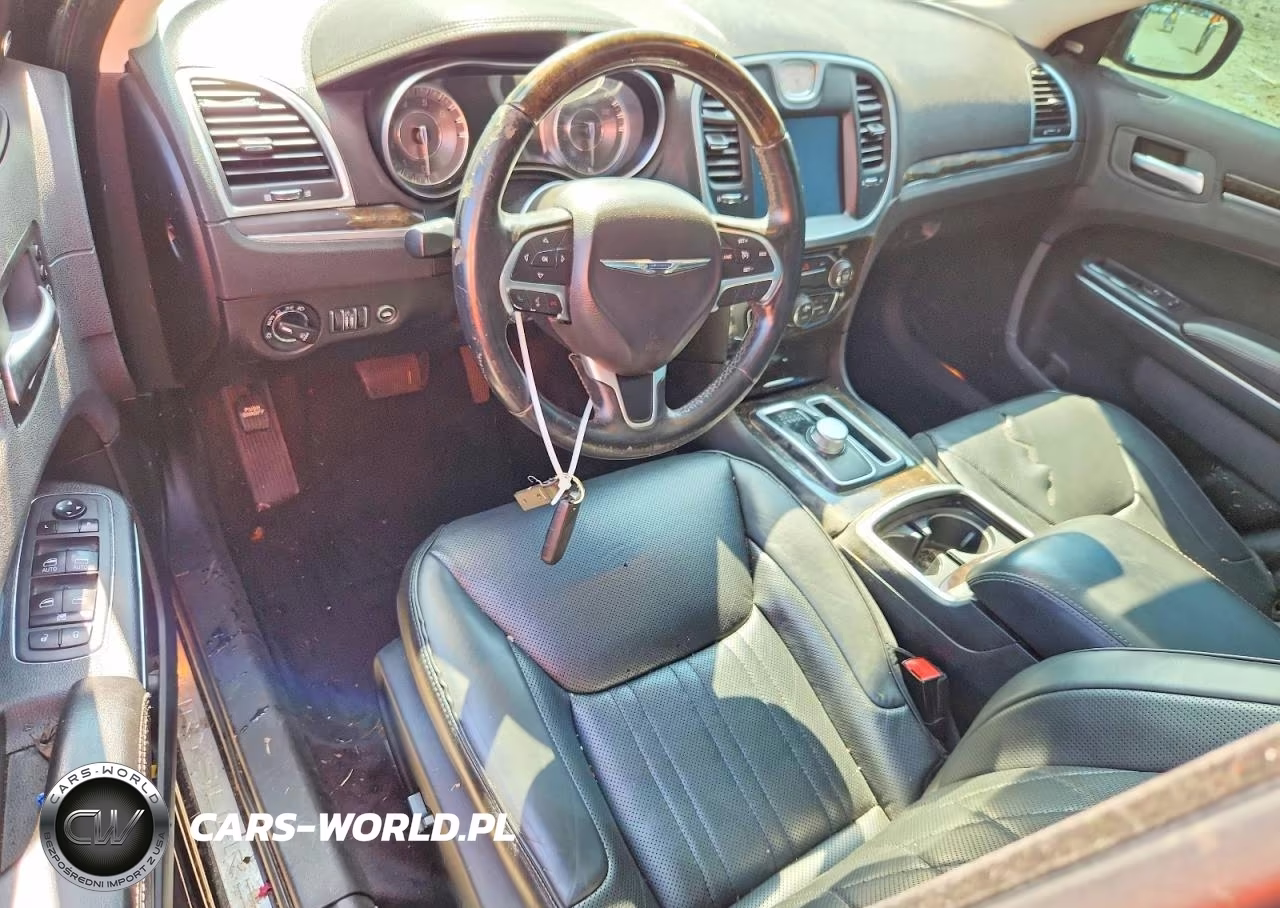 2016 Chrysler 300C VIN:2C3CCAEG6GH319896 - 8