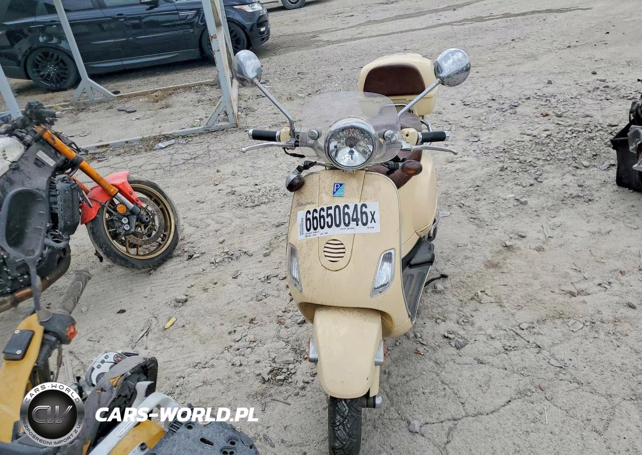 2009 Vespa Lx 150 VIN:ZAPM448F295501282 - 2
