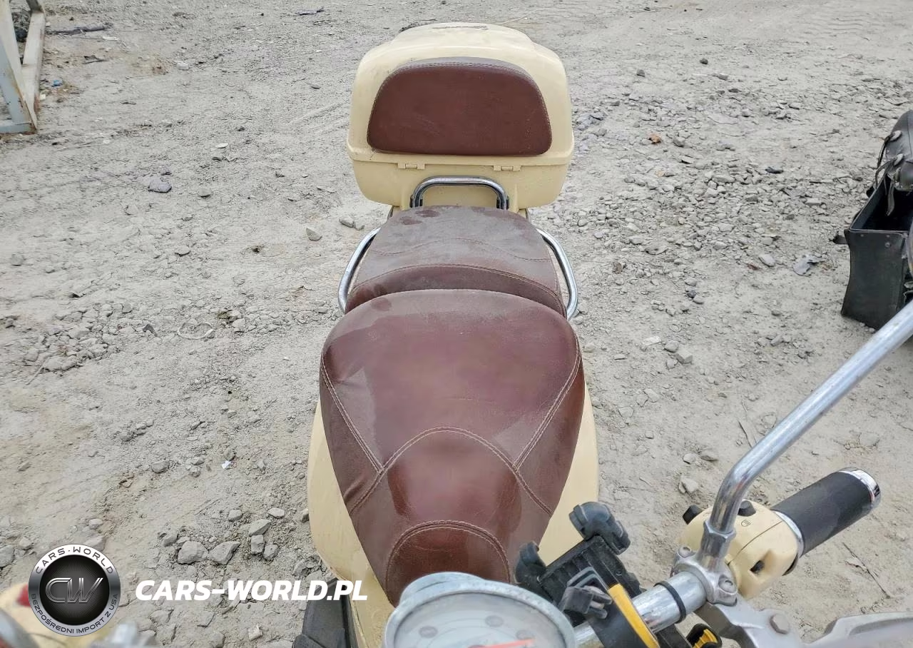 2009 Vespa Lx 150 VIN:ZAPM448F295501282 - 5
