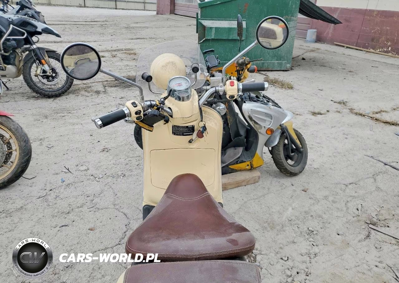 2009 Vespa Lx 150 VIN:ZAPM448F295501282 - 6