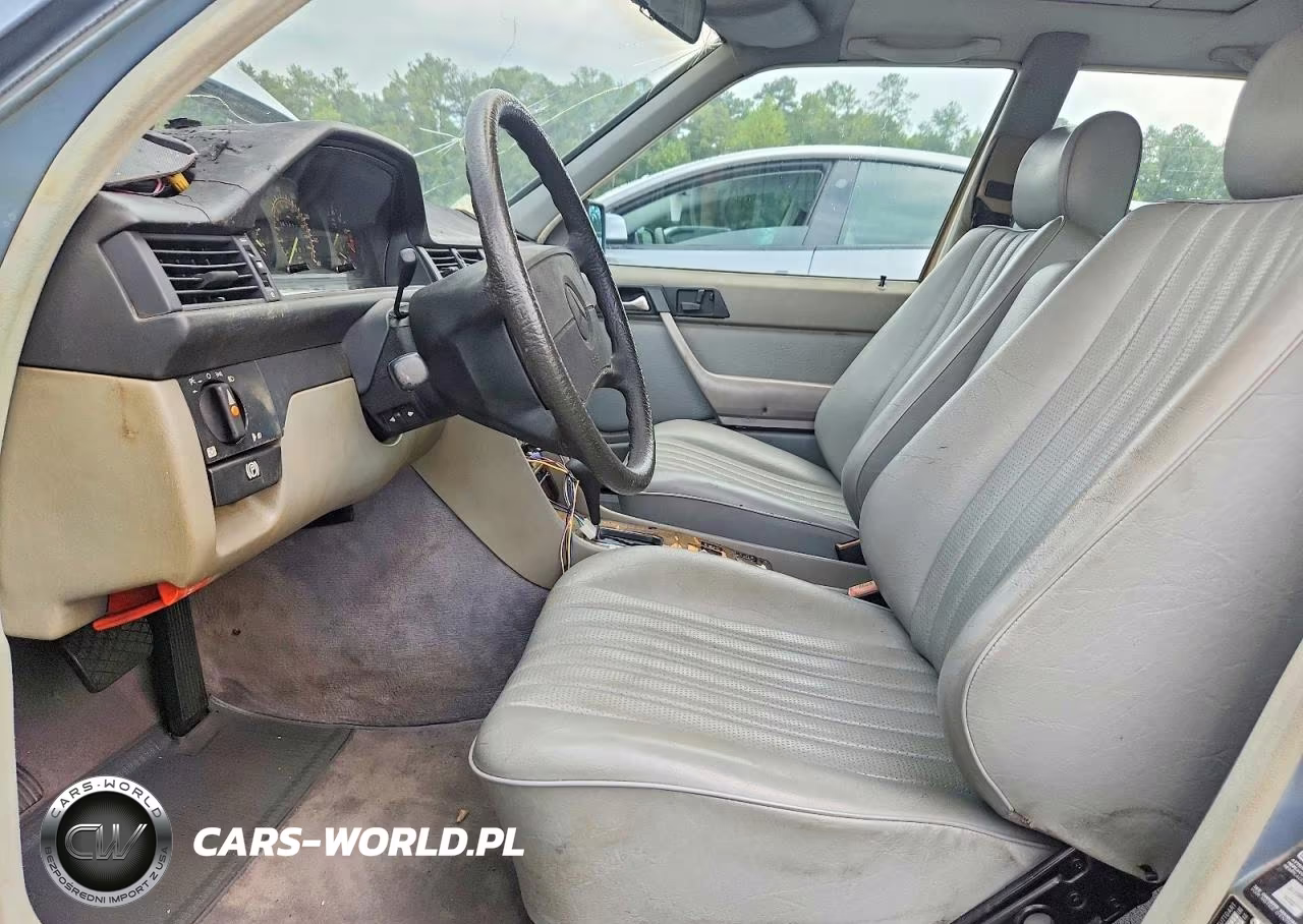 1988 Mercedes-Benz 300 E VIN:WDBEA30D0JA648987 - 7