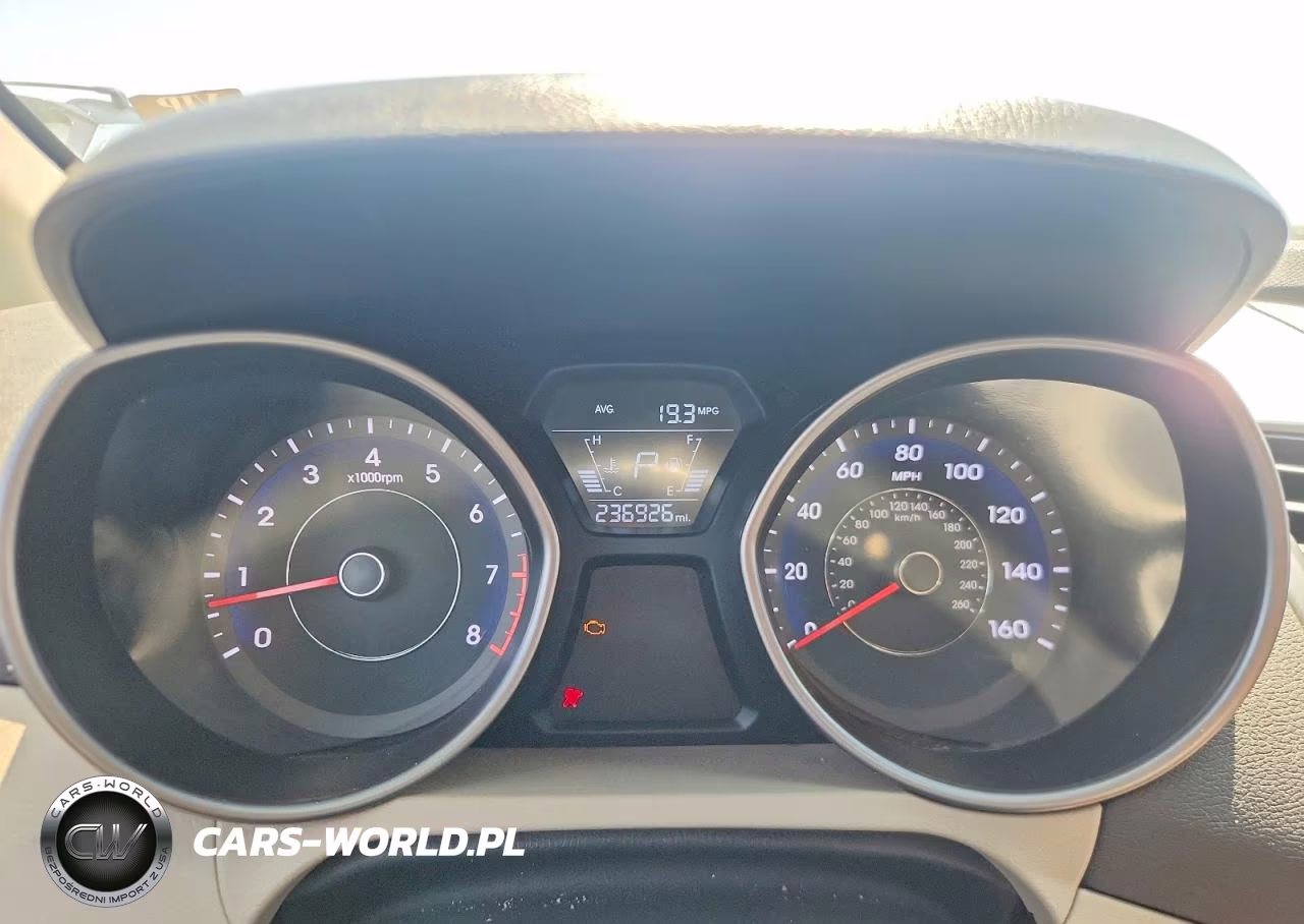 2016 Hyundai Elantra Se VIN:5NPDH4AE1GH792846 - 9