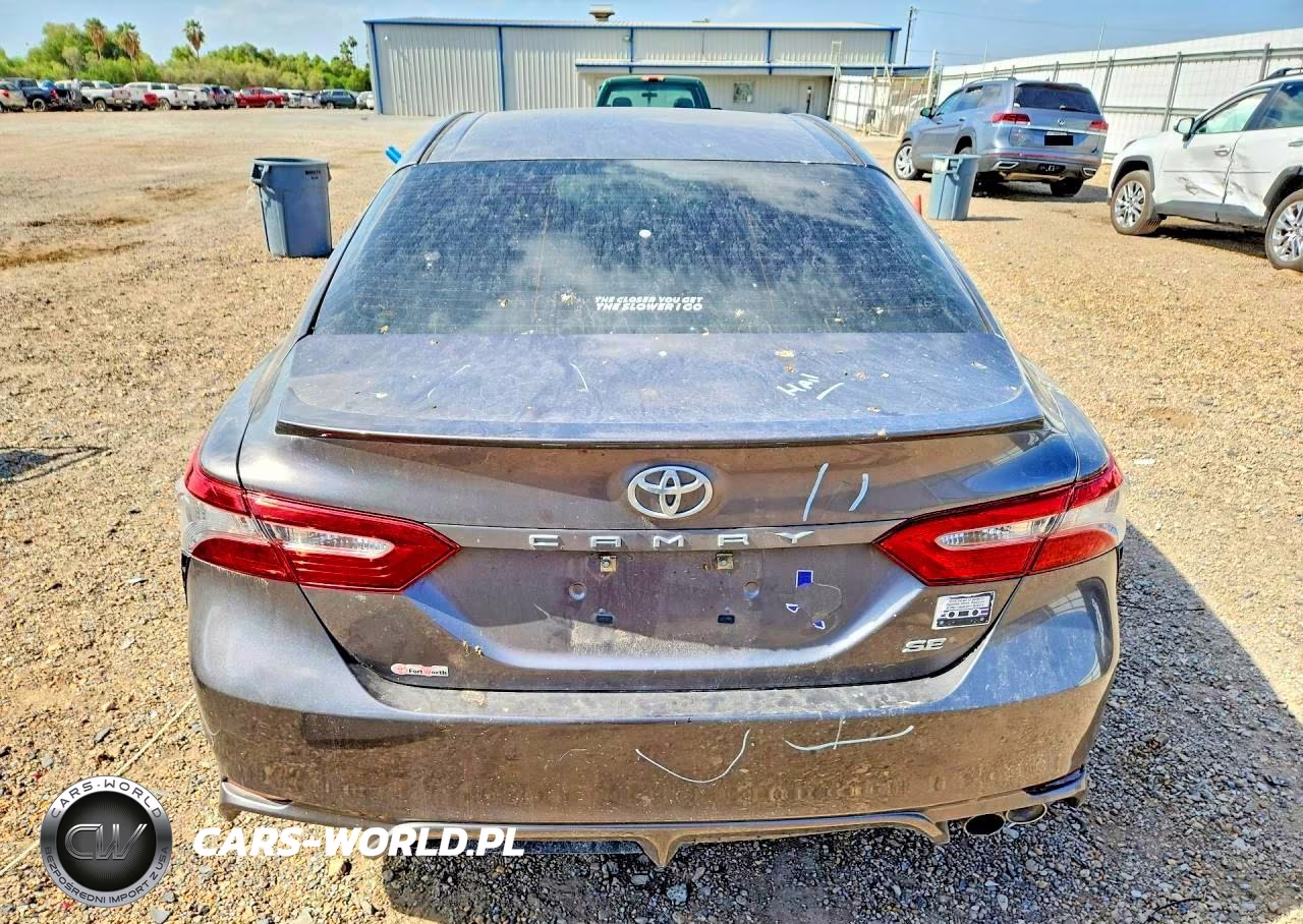 2018 Toyota Camry Se VIN:4T1B11HK0JU130593 - 6