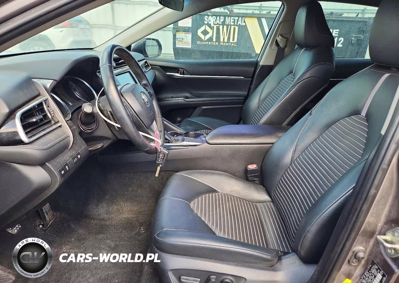 2018 Toyota Camry Se VIN:4T1B11HK0JU130593 - 7