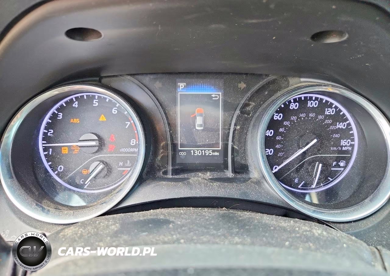 2018 Toyota Camry Se VIN:4T1B11HK0JU130593 - 9