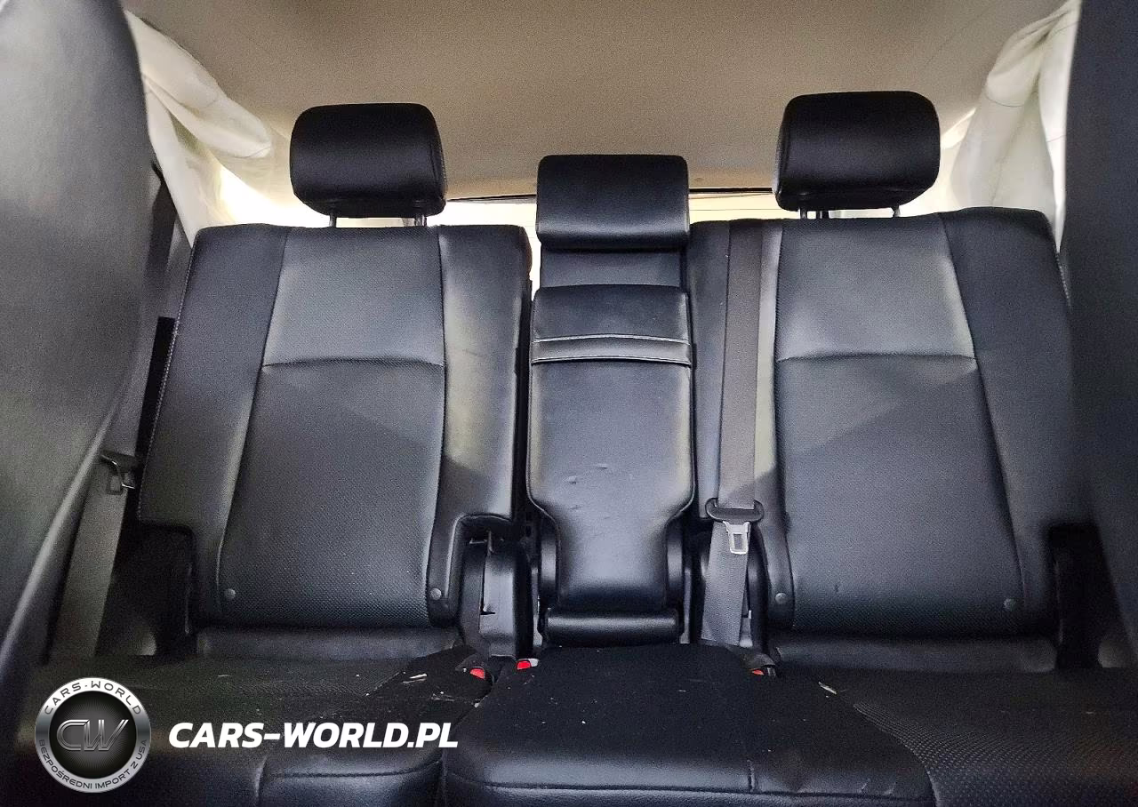 2024 Toyota 4Runner Limited VIN:JTEKU5JR4R6263606 - 10