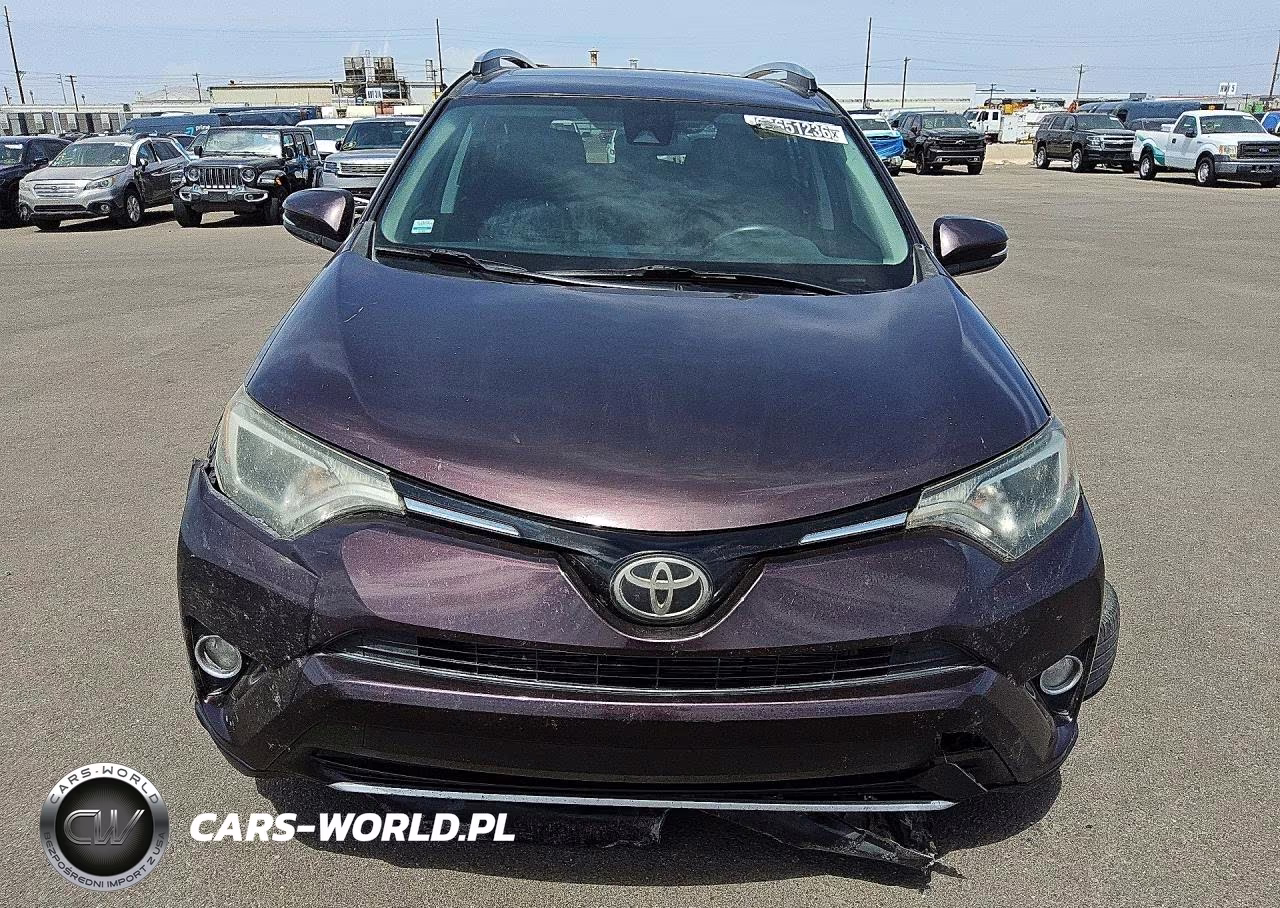 2018 Toyota Rav4 Xle VIN:2T3RFREV2JW806157 - 5
