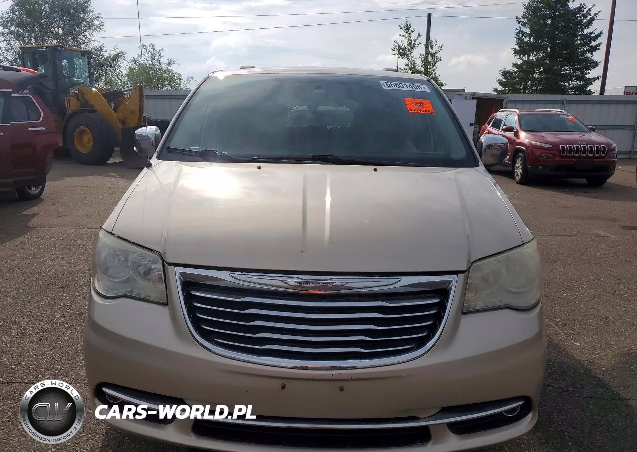 2012 Chrysler Town & Country Touring L VIN:2C4RC1CG1CR245459 - 5