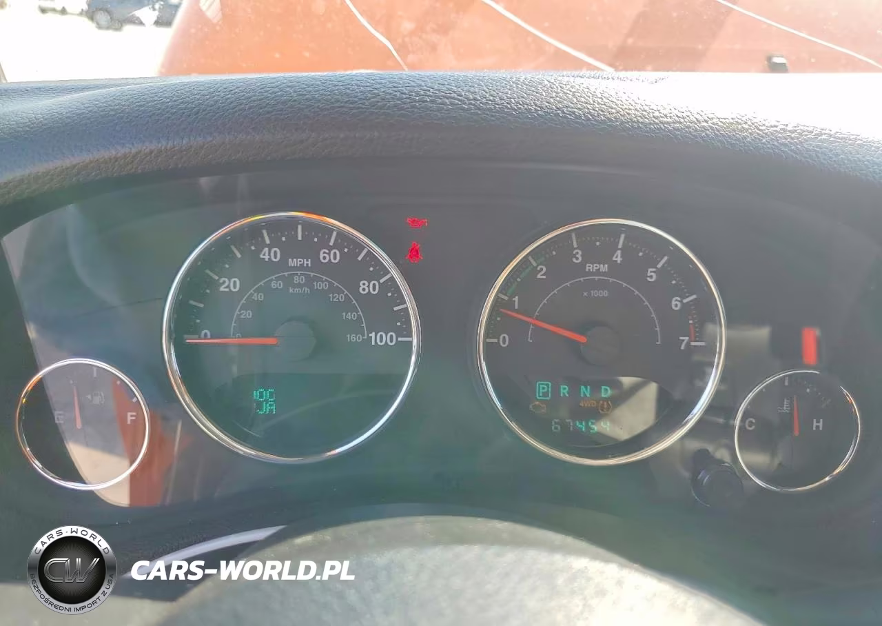 2012 Jeep Wrangler Sahara VIN:1C4GJWBG7CL199916 - 9