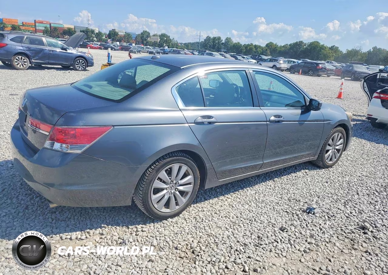 2011 Honda Accord Exl VIN:1HGCP2F89BA091821 - 3