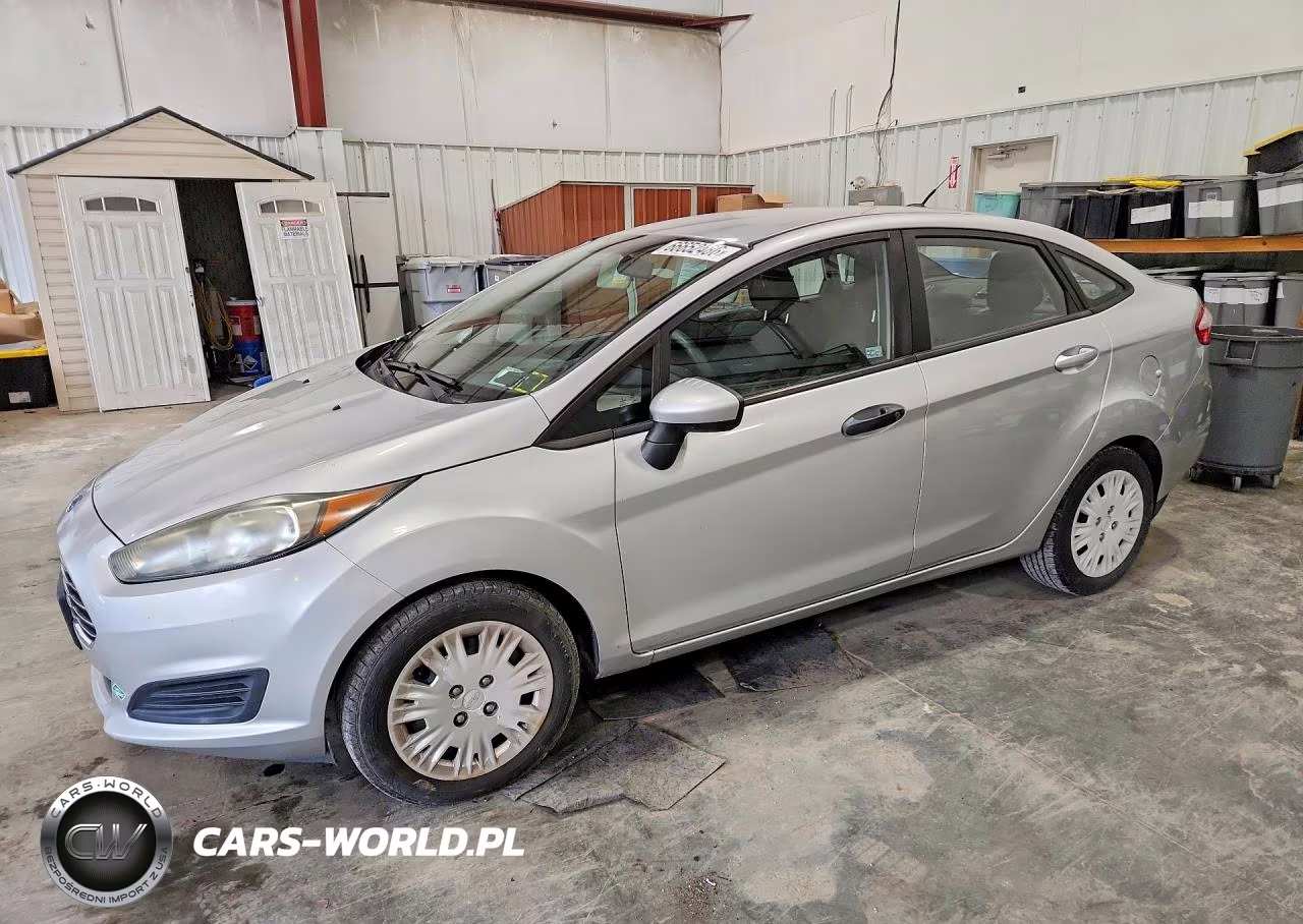 2014 Ford Fiesta S – zdjęcie 1 z 12