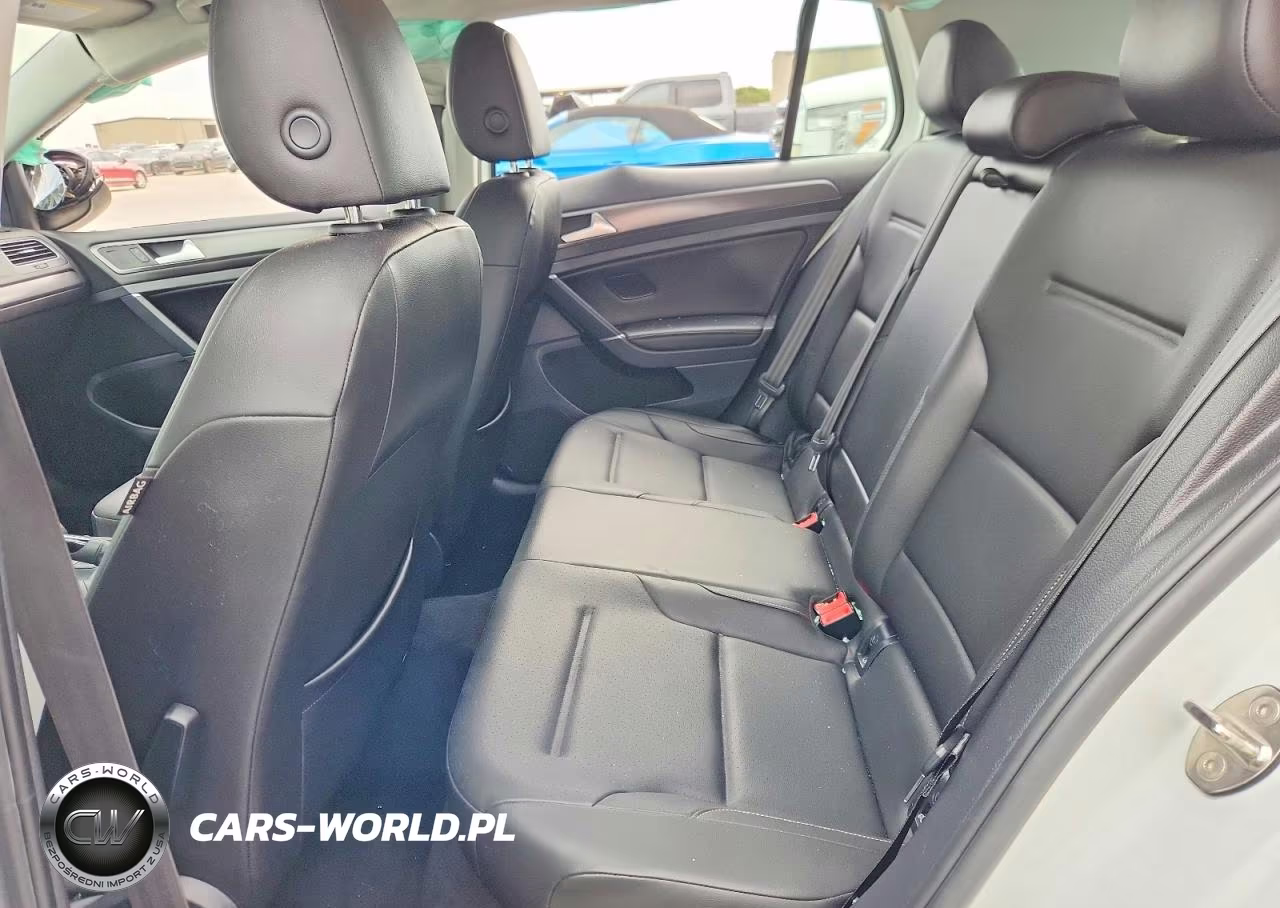 2019 Volkswagen Golf S VIN:3VWG57AU3KM007077 - 10