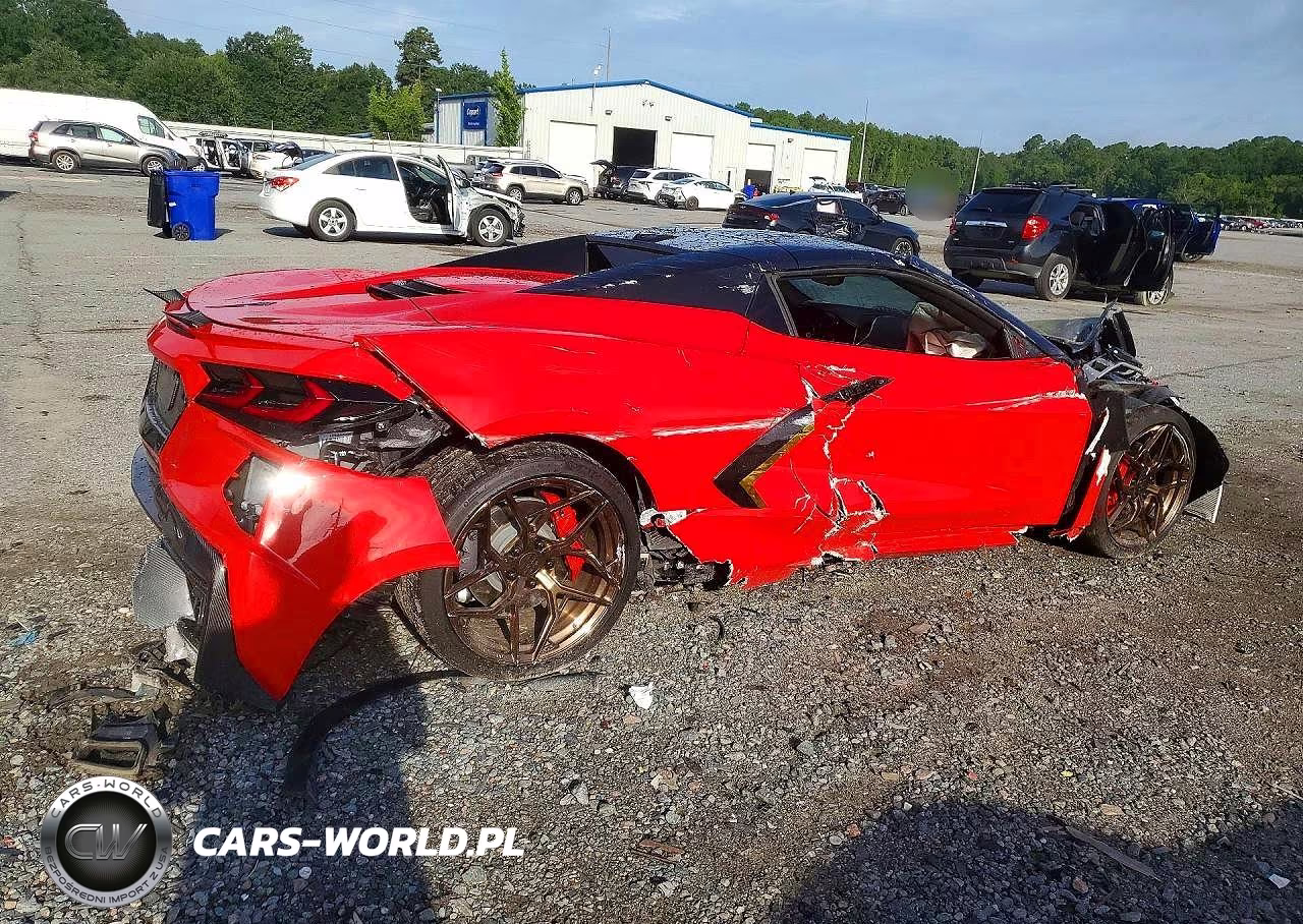 2024 Chevrolet Corvette Stingray 2Lt VIN:1G1YB3D44R5102518 - 3