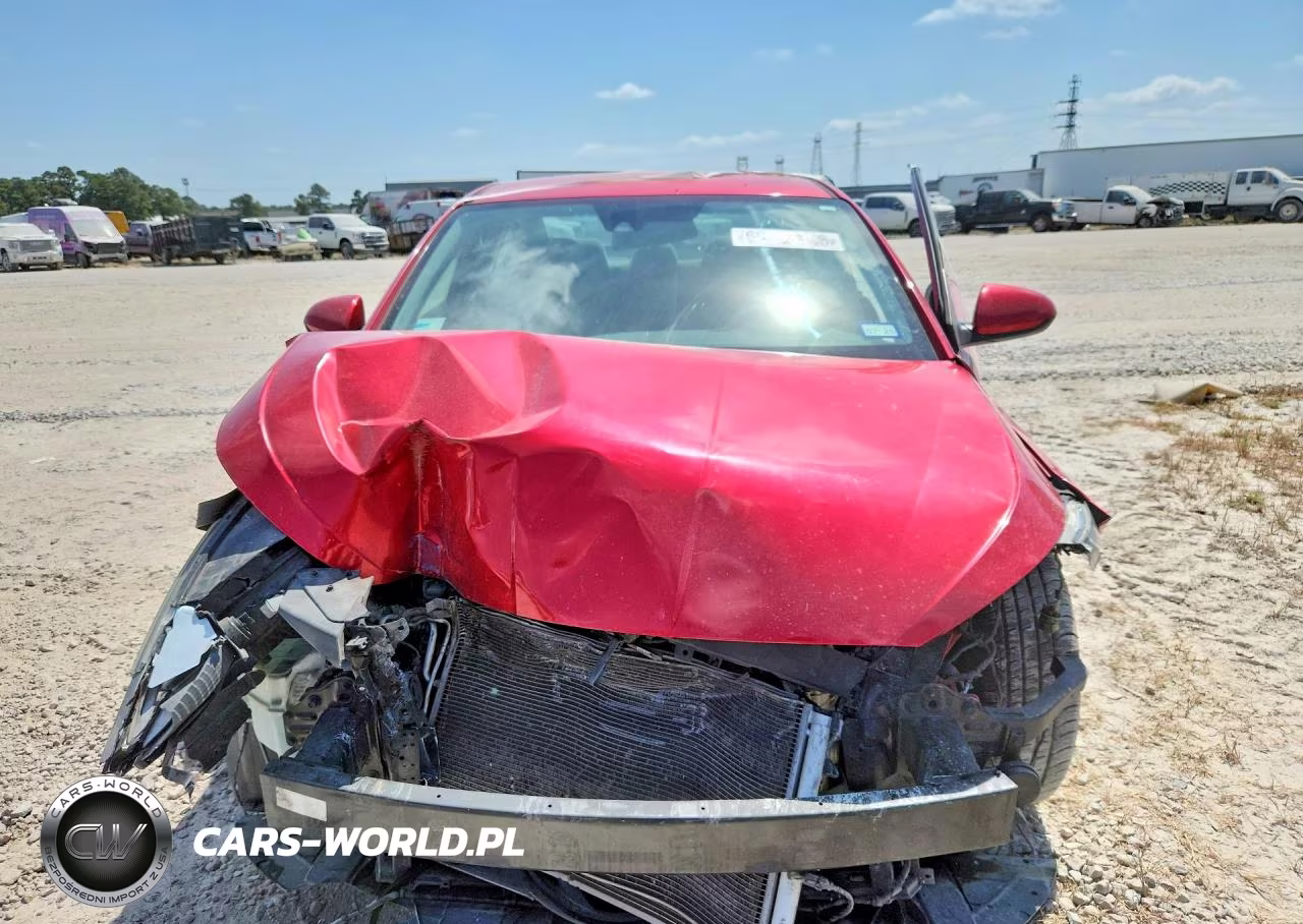 2020 Hyundai Elantra Sel VIN:5NPD84LF2LH560367 - 5