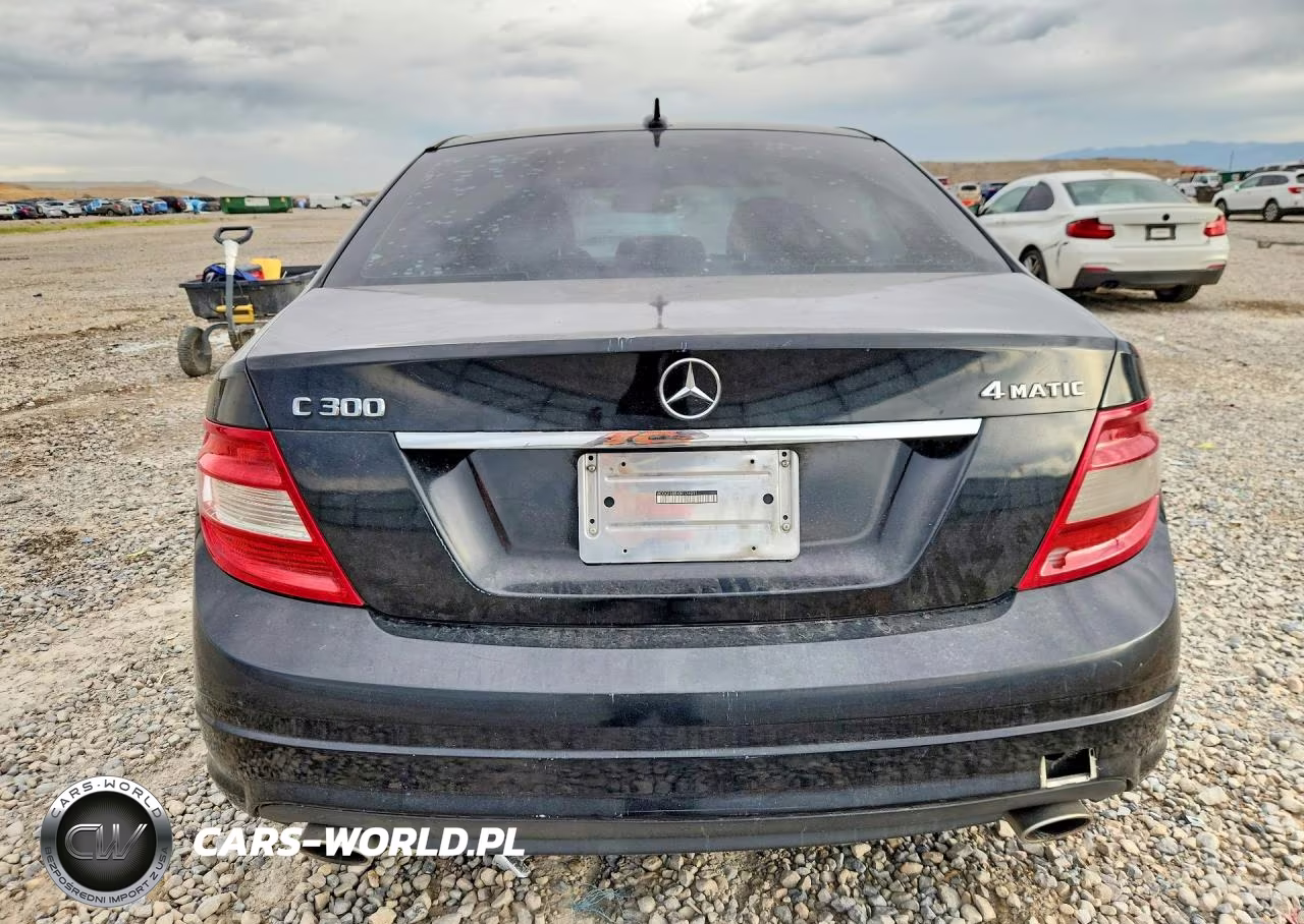 2011 Mercedes-Benz C 300 4Matic VIN:WDDGF8BBXBR174091 - 6