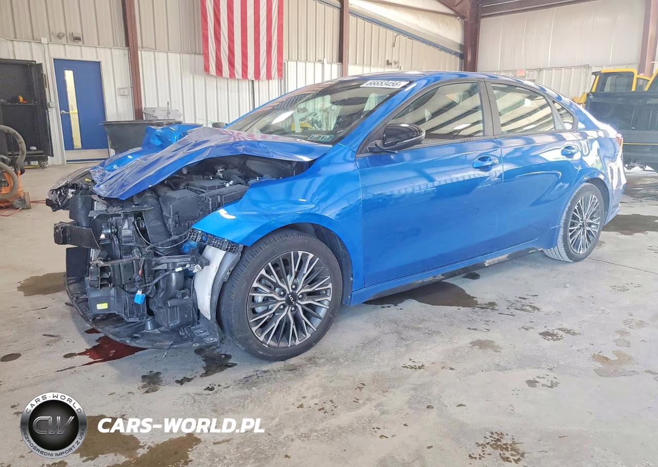 2023 Kia Forte Gt Line VIN:3KPF54AD8PE562332 - 1