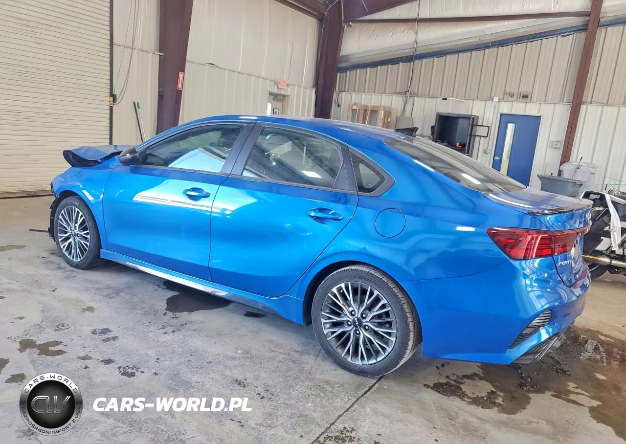 2023 Kia Forte Gt Line VIN:3KPF54AD8PE562332 - 2