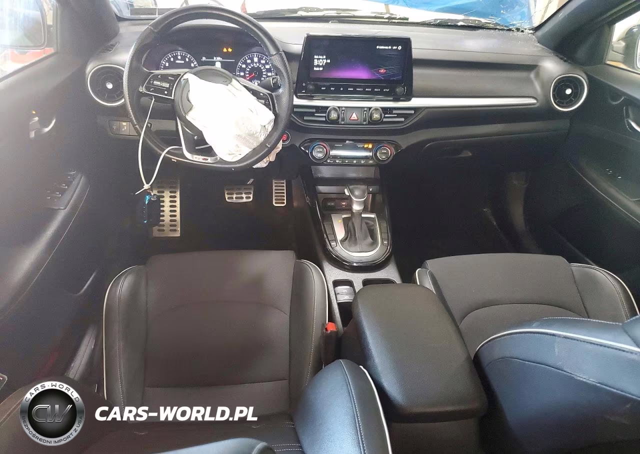2023 Kia Forte Gt Line VIN:3KPF54AD8PE562332 - 8