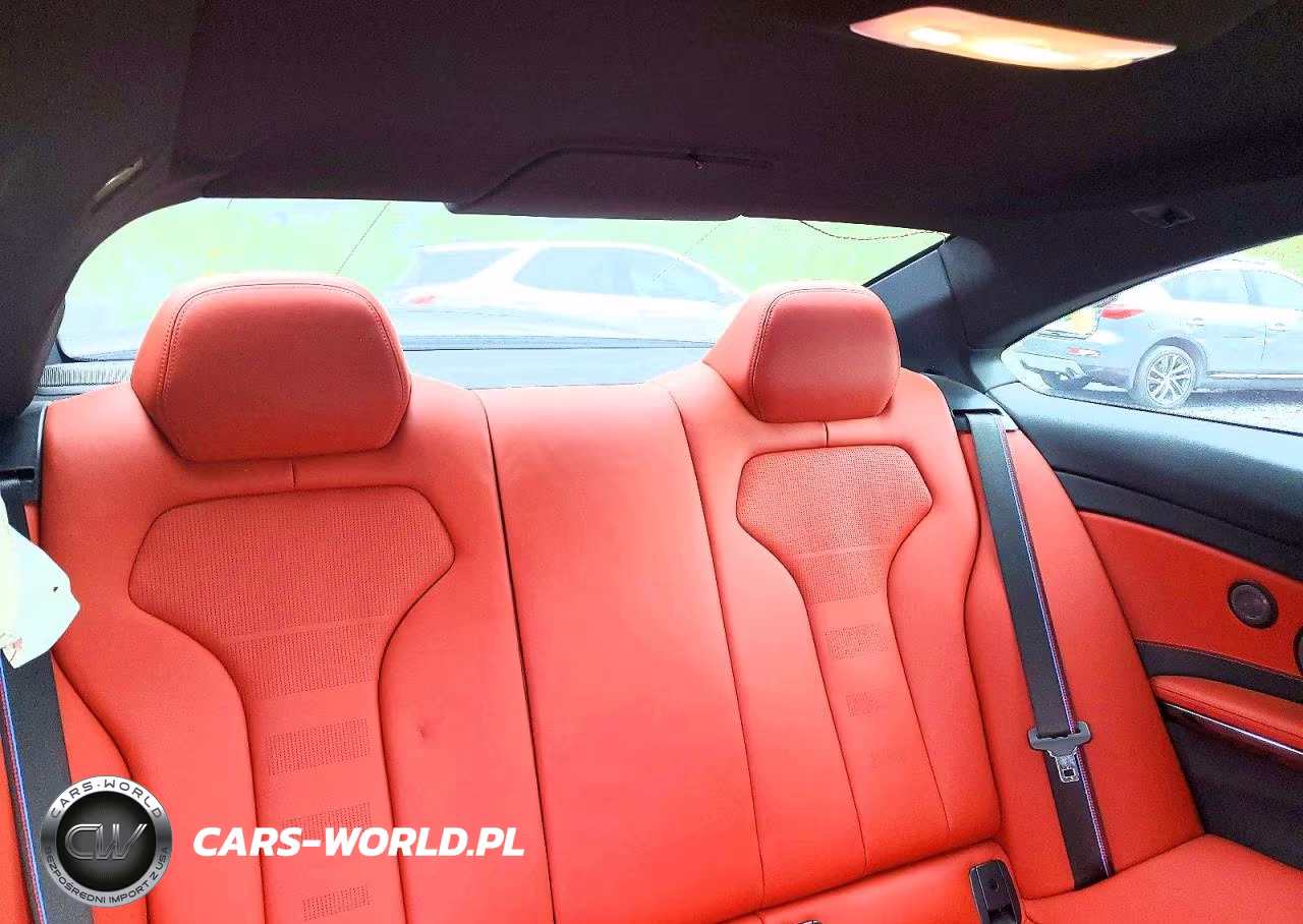 2019 BMW M4 VIN:WBS4Y9C5XKAH82824 - 10