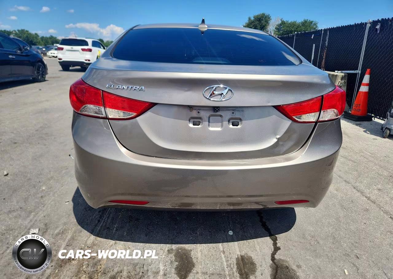 2011 Hyundai Elantra Gls VIN:5NPDH4AE1BH005533 - 6