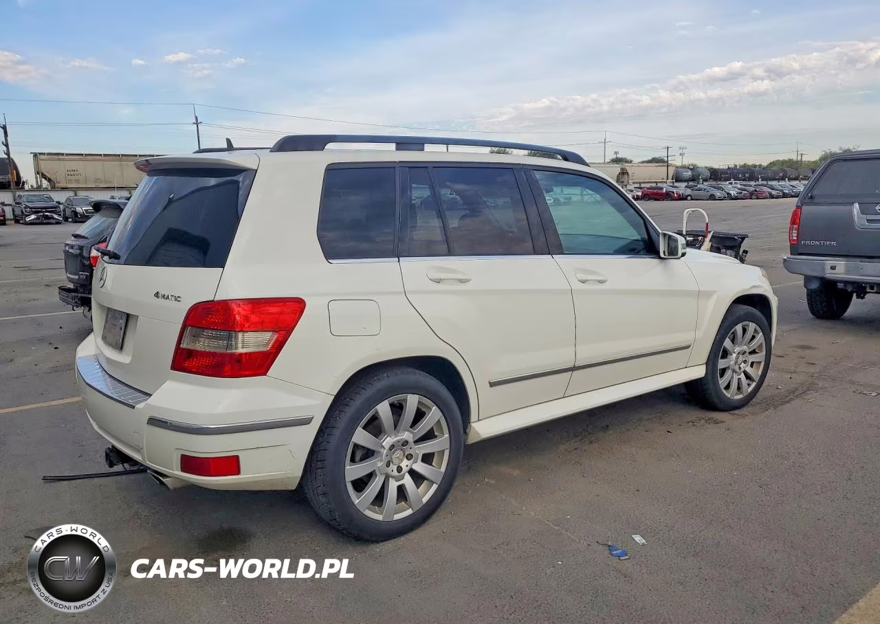 2010 Mercedes-Benz Glk 350 4Matic VIN:WDCGG8HB5AF322205 - 3
