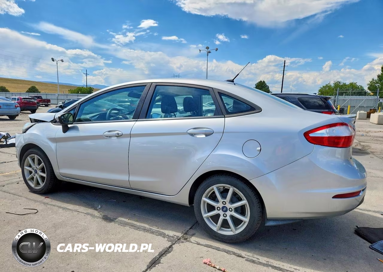 2019 Ford Fiesta Se VIN:3FADP4BJ3KM149034 - 2