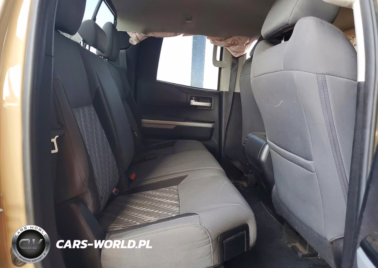 2020 Toyota Tundra Sr5 VIN:5TFUY5F11LX912817 - 10