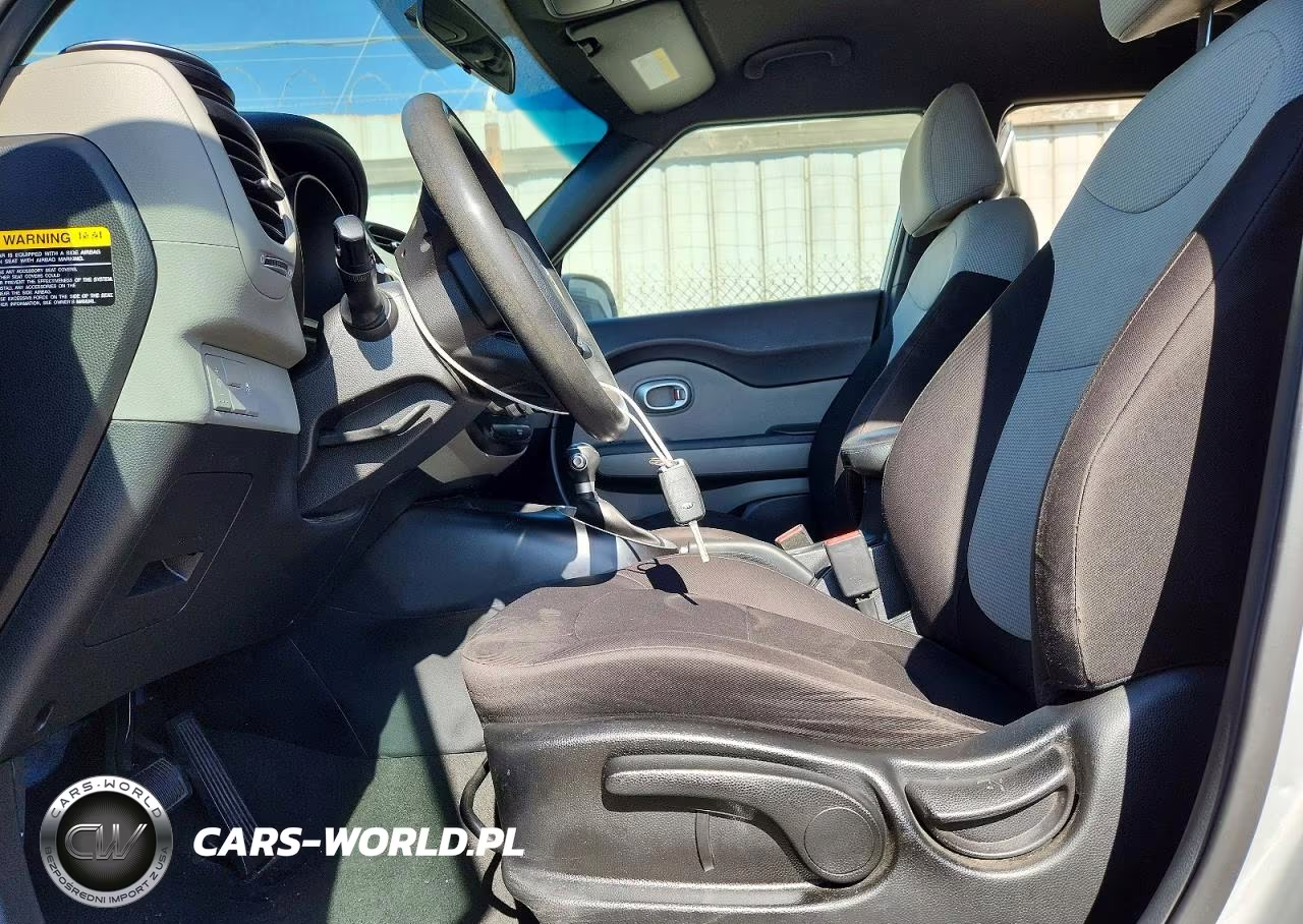 2018 Kia Soul Base VIN:KNDJN2A29J7587616 - 7