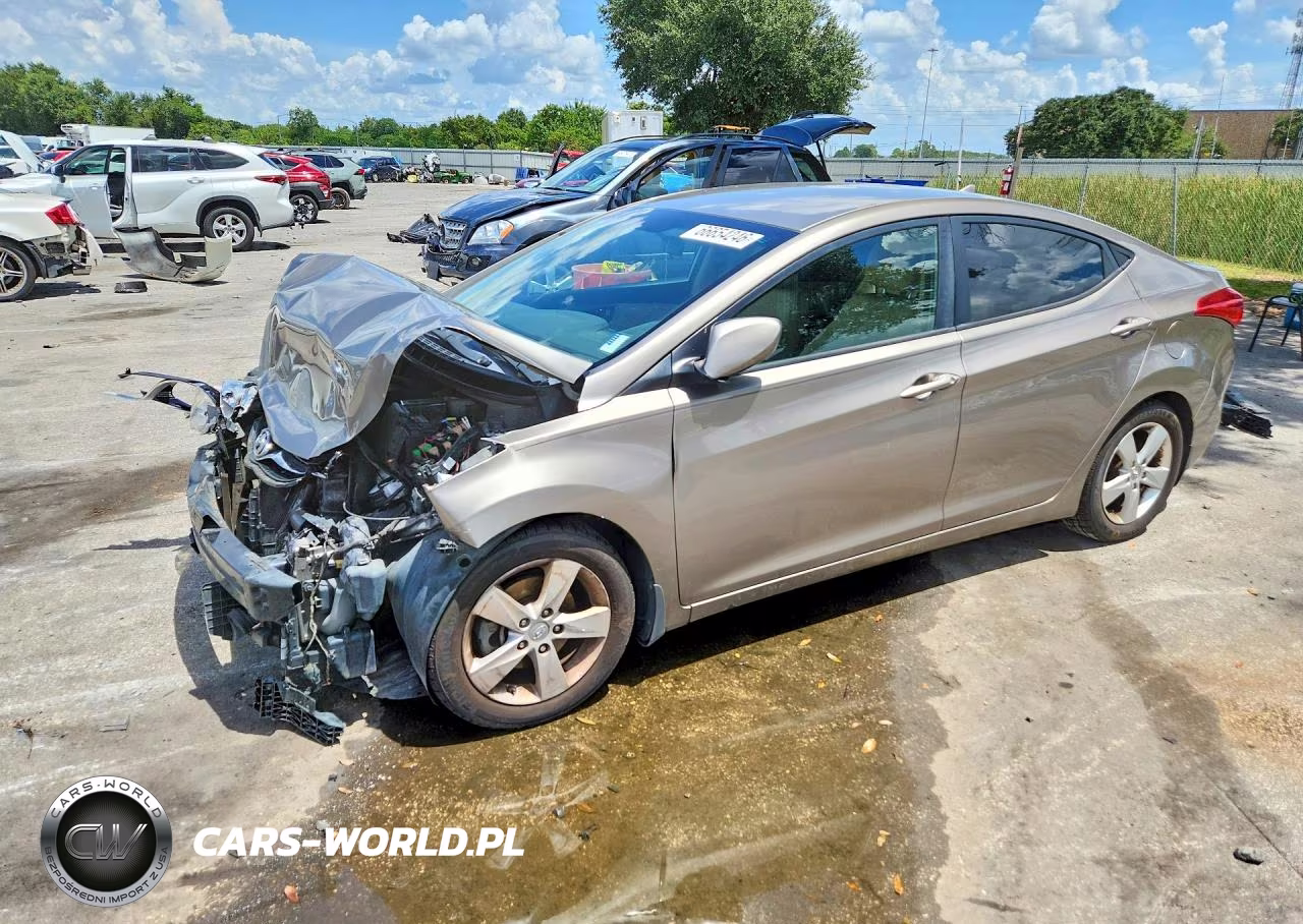 2013 Hyundai Elantra Gls