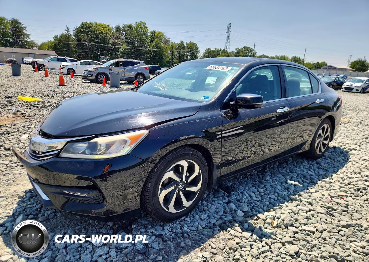 2017 Honda Accord Ex VIN:1HGCR2F7XHA181621 - 1